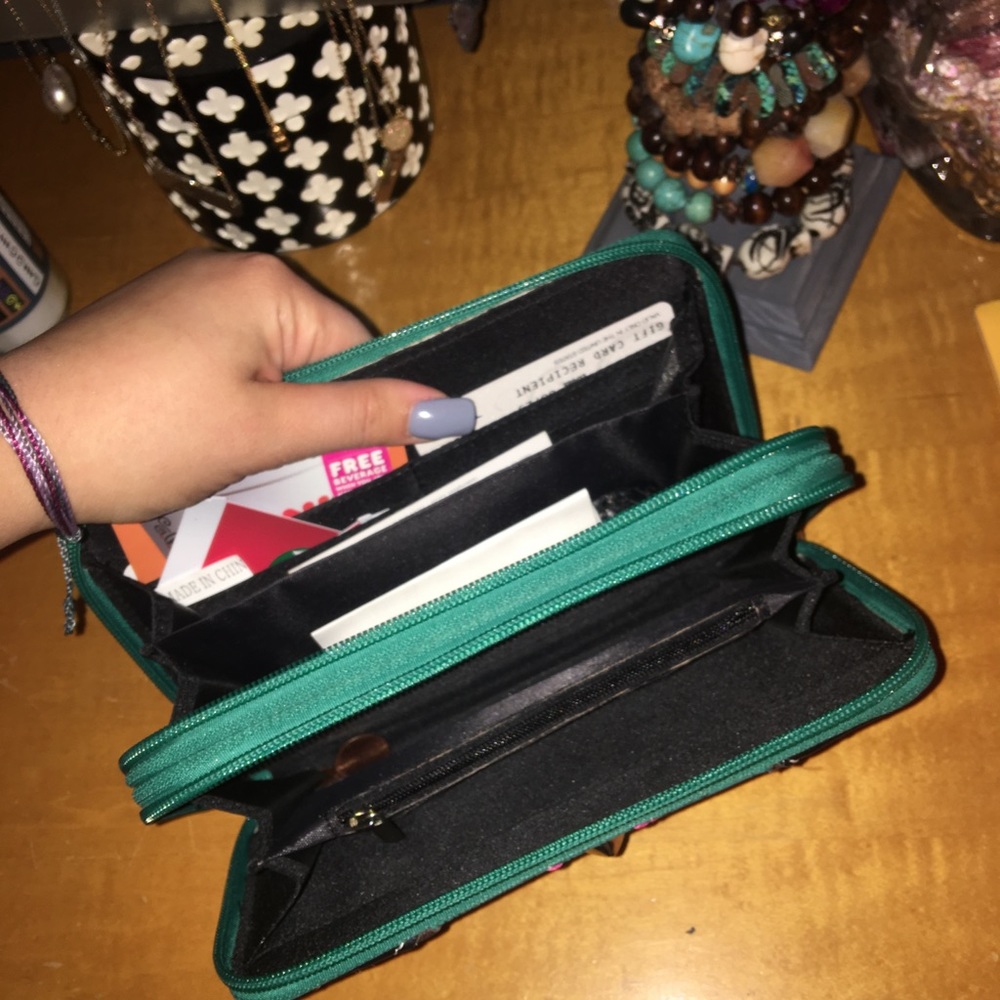 Wallet - Picture 4 of 4